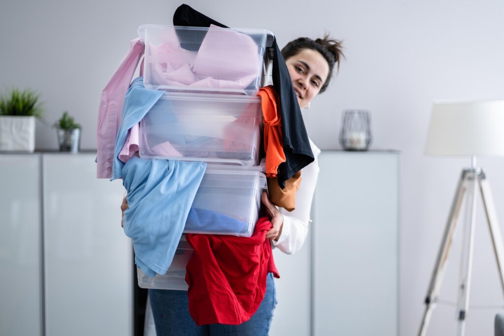 woman-decluttering-doing-laundry-1-1024x683